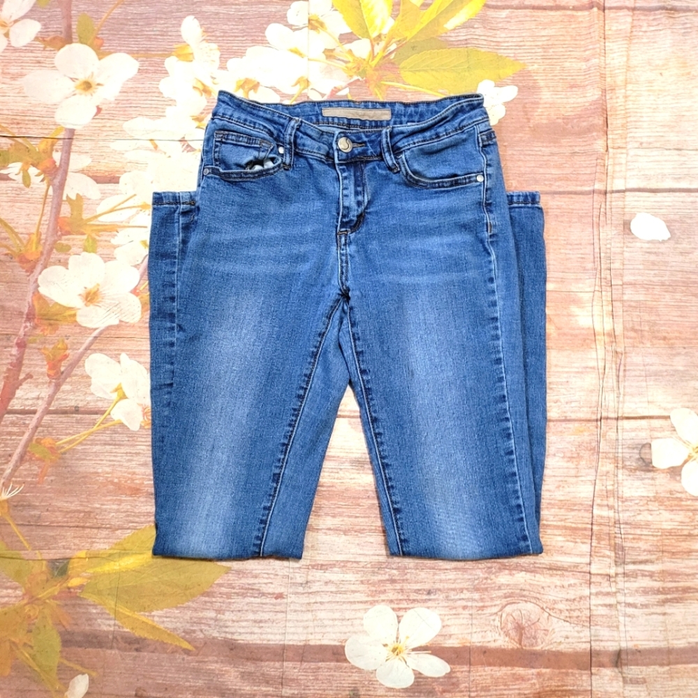 ⭐️ Joe's blue jeans